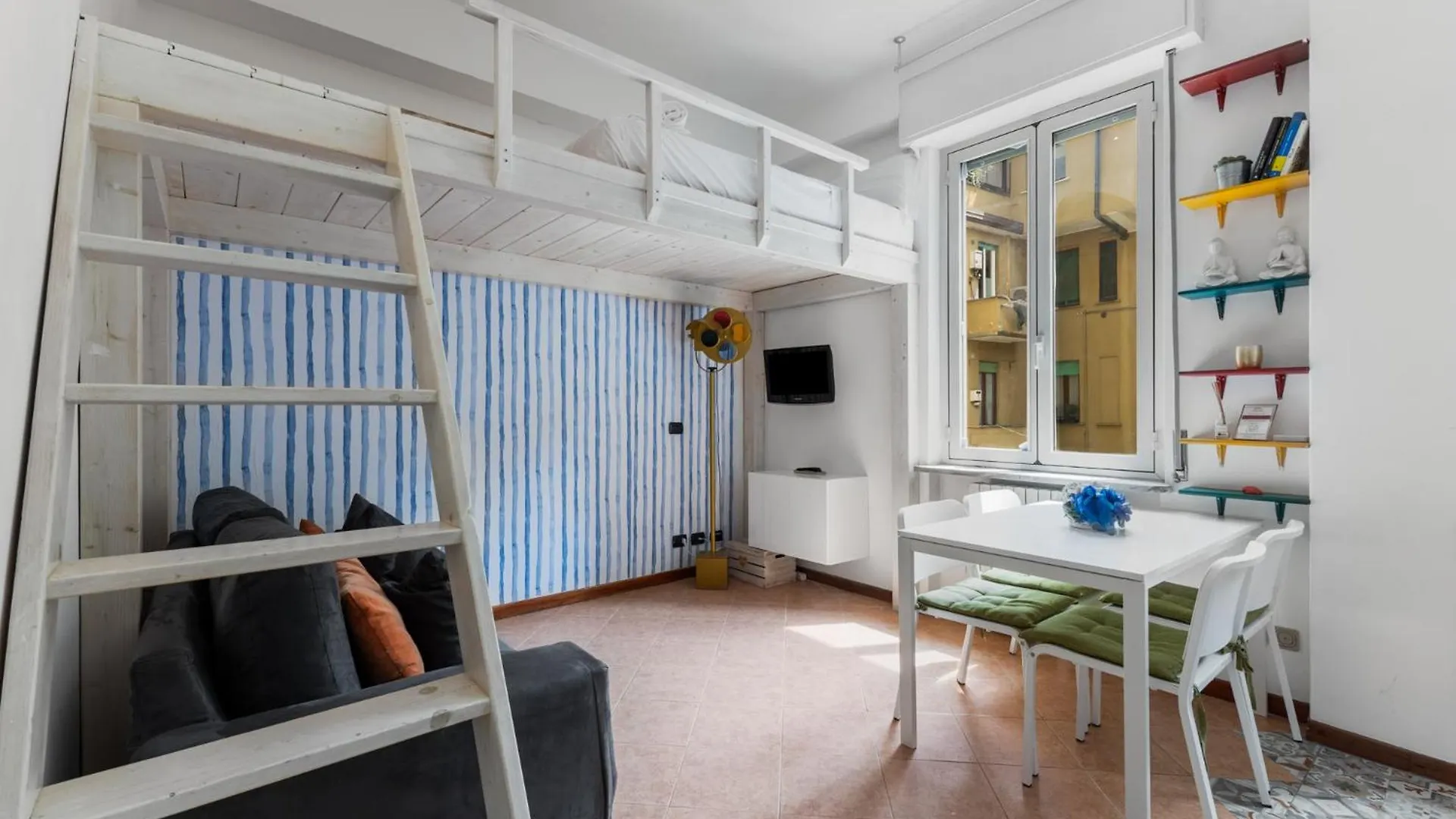Appartement Arco-Cina Town, 4 Posti Letto à Milan 0*,